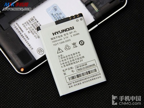 4英寸屏超值双WCDMA双待 现代H11评测 