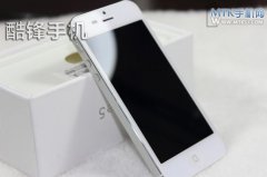 4英寸双核版酷锋I5+上架