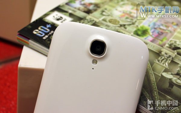 四核5.3英寸超敏感屏 大可乐2首发评测 