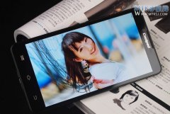 5.7英寸720P屏 酷派9080W仅1299元
