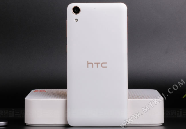 HTC D728w